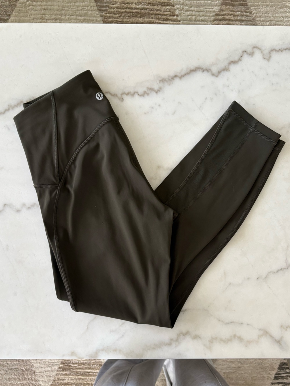 Lululemon Olive Green Cropped Leggings